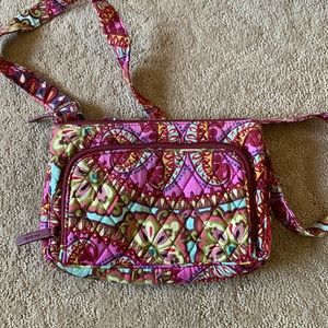 Vera Bradley-Mini Hipster-Resort Medallion GUC